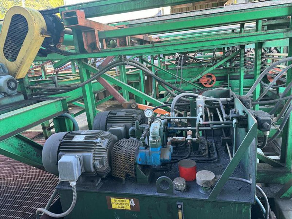 Used TILT HOIST / STACKER SYSTEM