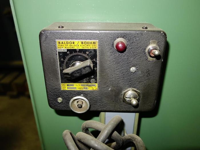 Used IMW #240 DUAL HEAD SAW GUIDE RESURFACER