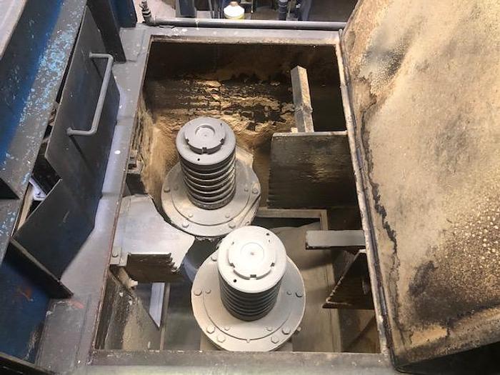 Used TWO (2) SAW SCRAGG