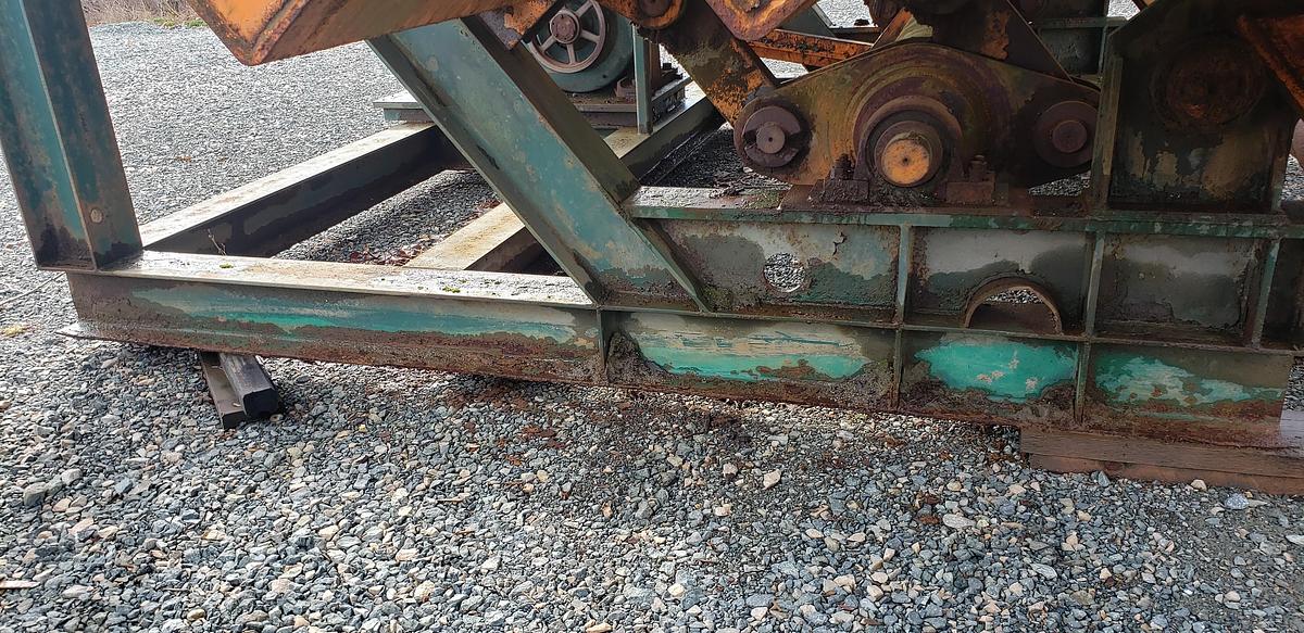 Used 20' LES ACIER JP DOUBLE ACTING STEP FEEDER