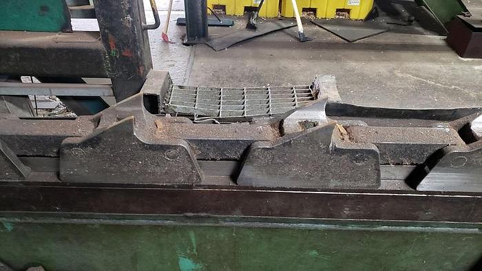 Used SHARP CHAIN SYSTEM C/W 5FT REDUCER BANDMILL