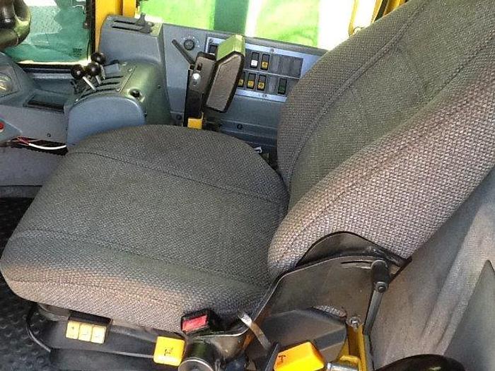 Used 2000 Volvo Whole Load Loader