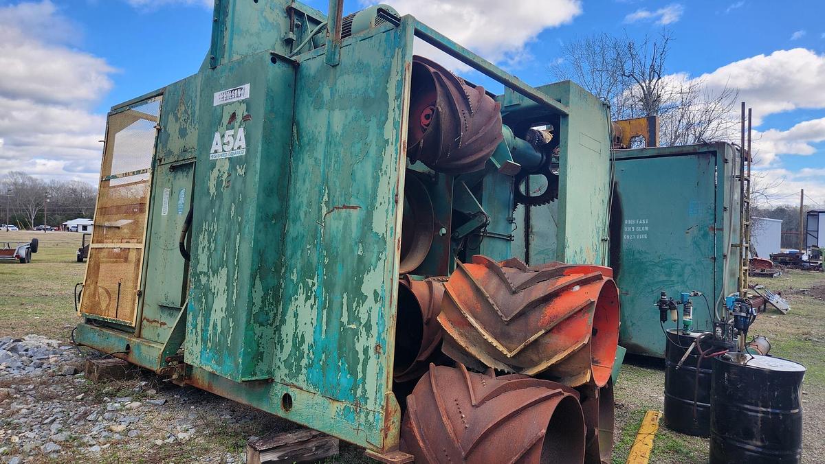 Used 35" NICHOLSON A5 DEBARKERS LH (TWO AVAILABLE)