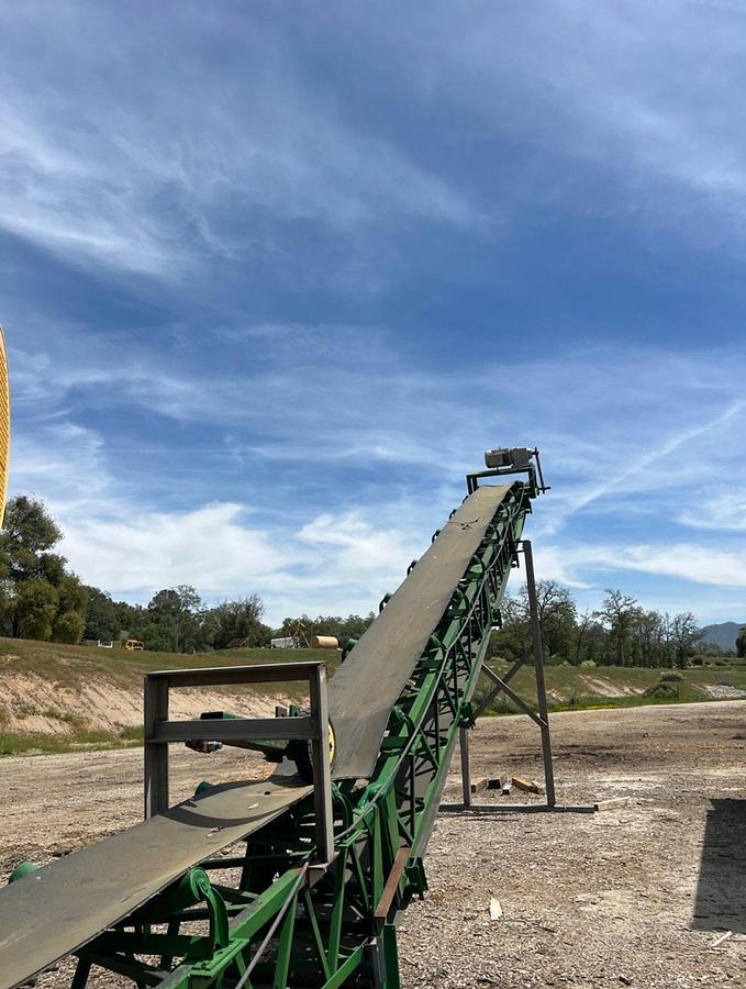 Used PRECISION 58" 6 KNIFE PORTABLE CHIPPER