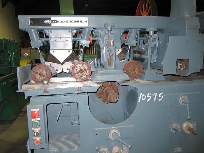 Used DIEHL MOULDER TFM-68 4” X 8” - Six (6) Head 