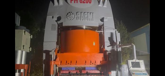 Refurbished HYDRAULIC PRESS SACMI PH6200