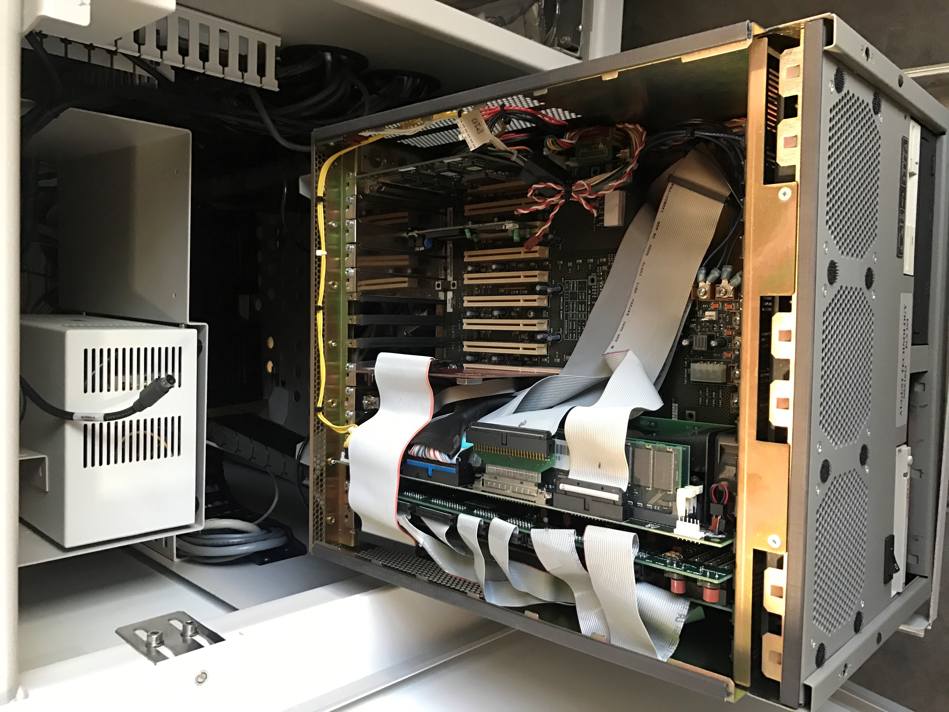 Used Rudolph / August NSX 90 Inspection System