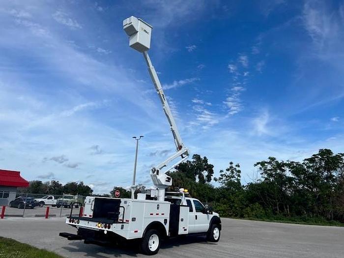 Used Altec AT40-G Bucket Boom on 2015 Ford F550 4x4 Extended Cab Utility Bucket Truck