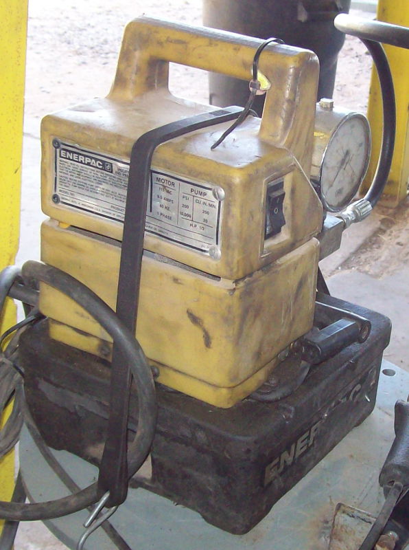 Used Enerpac Model PUJ1200B Hydraulic Unit; S/N 04889C