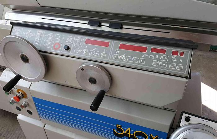 Usato JONES & SHIPMAN 540 X