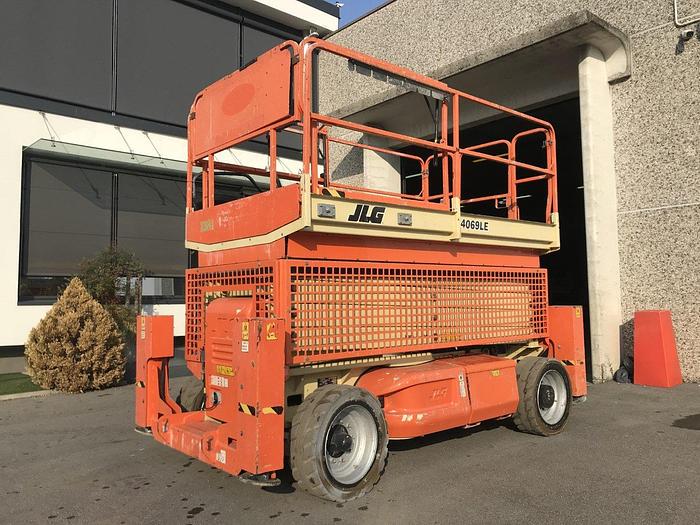 Used JLG 4069LE