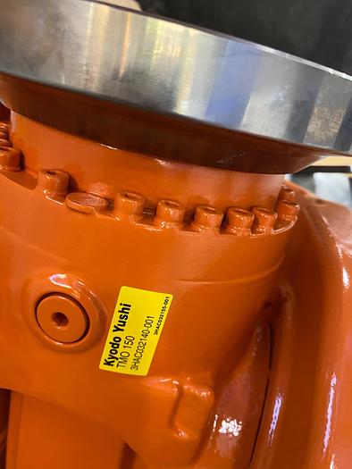 Used ROBOT WRIST IRB6700R/2.6-200 ROBOT ARM (New)