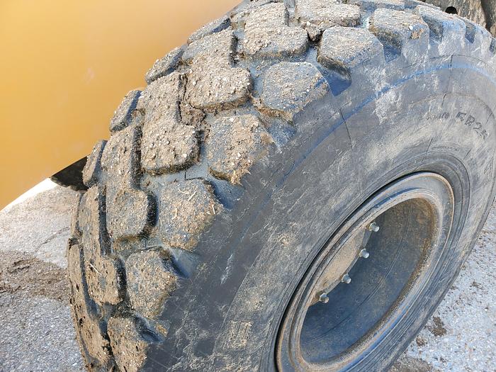 Used 2018 Case 621G XR Wheel Loader - 2900 hrs ** High Reach **