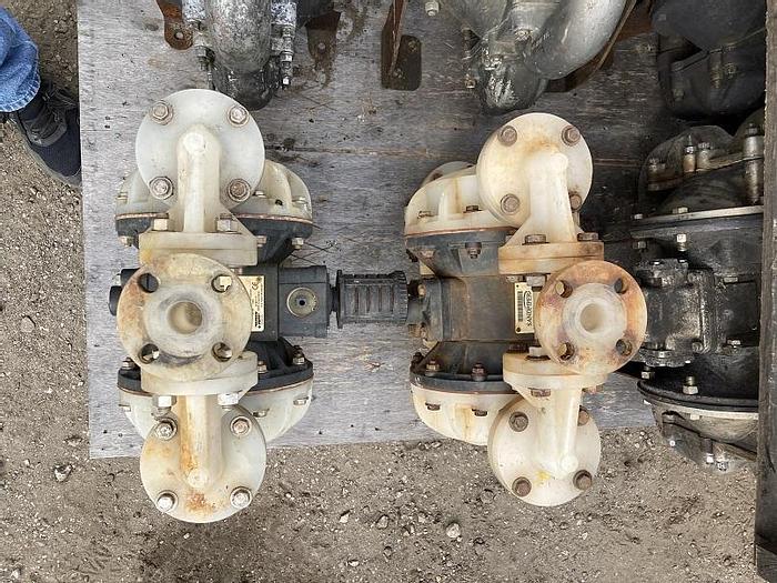 Used Used Sandpiper Model S1FB3P2PPUS100 polypropylene double-diaphragm pump