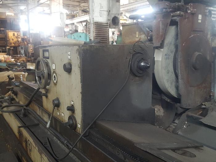 1977 Roll grinding machine SAXW 630 x 3000