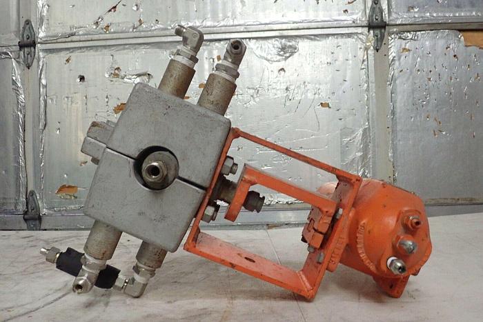 Used Bettis Pneumatic Valve Actuator Model CB-315