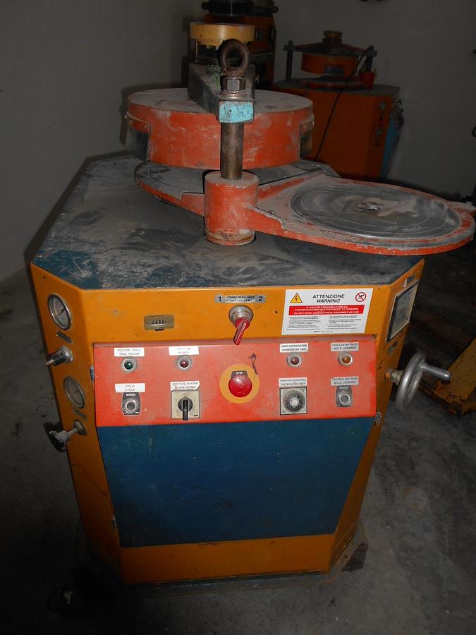 Usato CENTRIFUGA MANUALE PER MINUTERIE USATA TR2/350