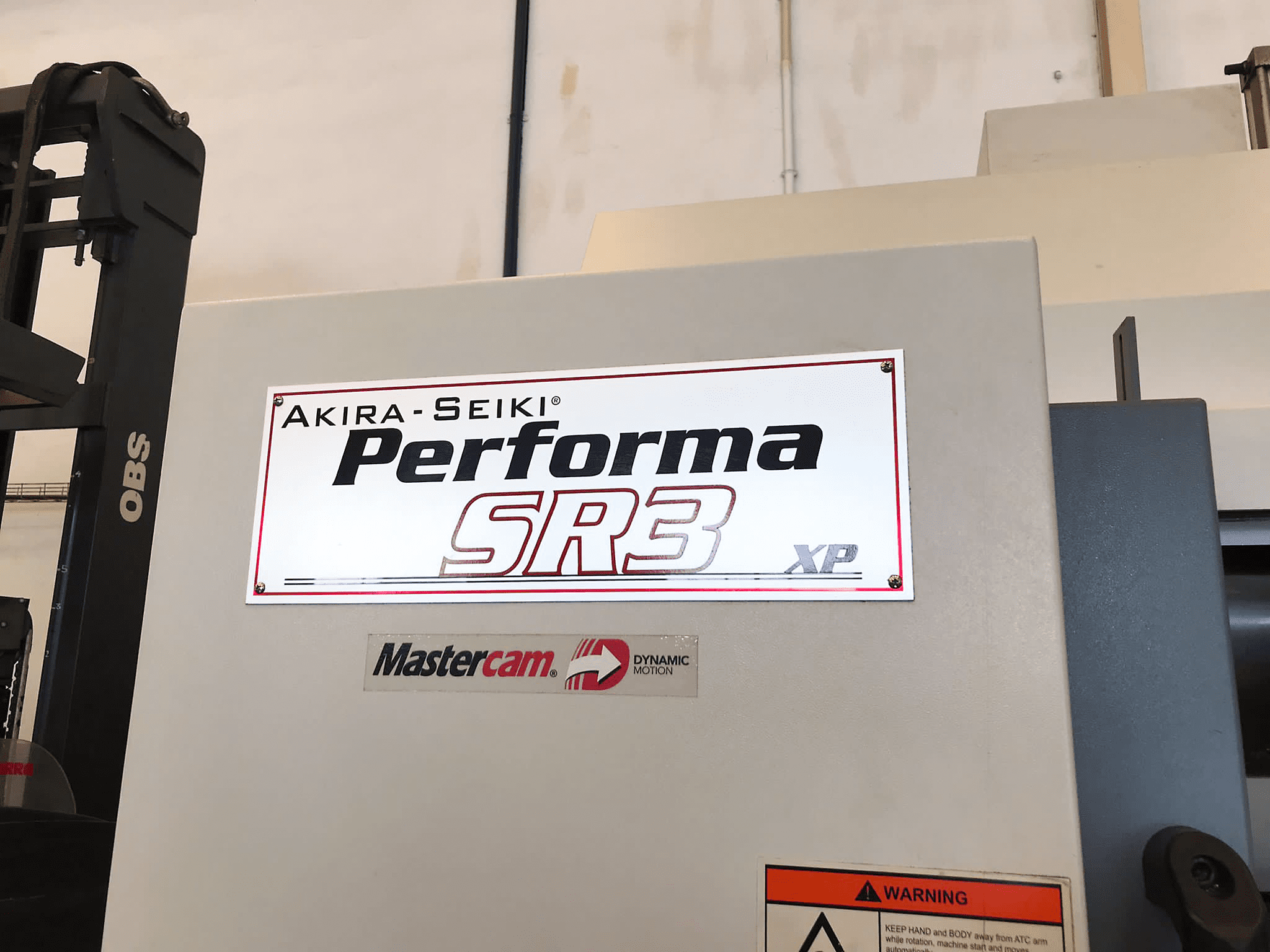 Used Akira Seiki SR3 XP - Vertical Machining Center - 2016