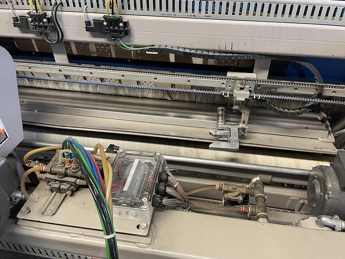 Used 2011 Chicago Edge feeder