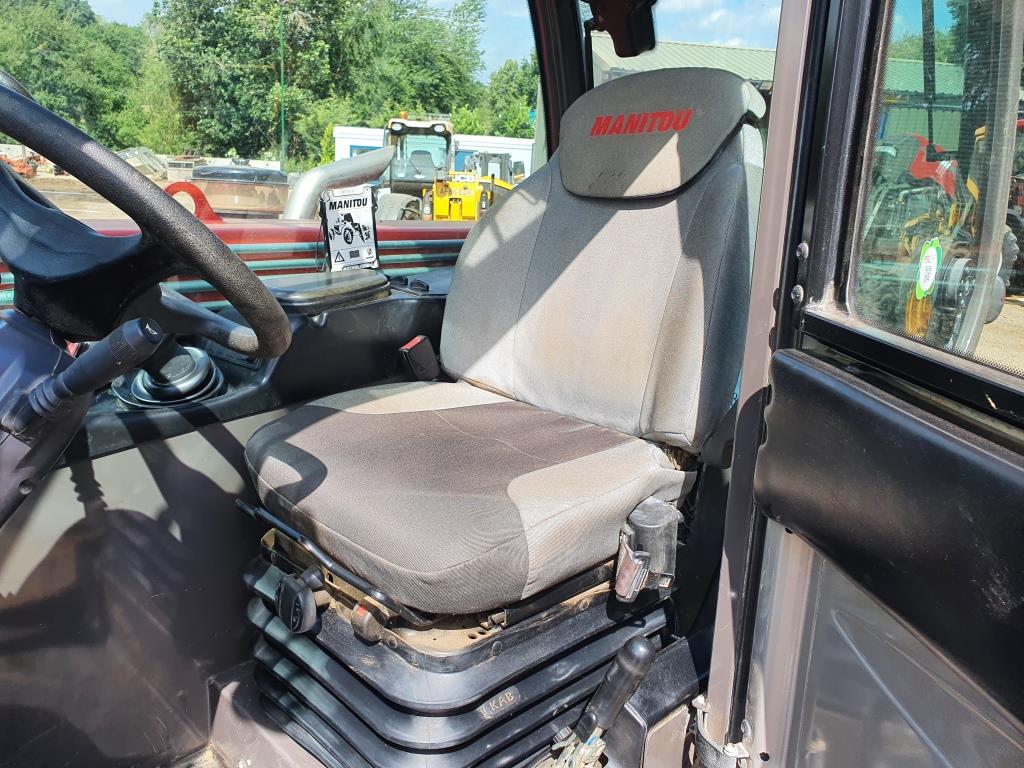 Used Manitou MT732 Comfort Telehandler