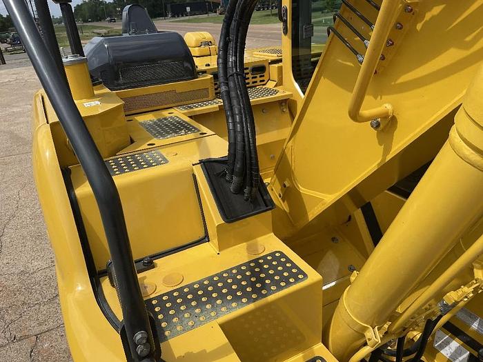 Used 2020 KOMATSU PC138USLC-11