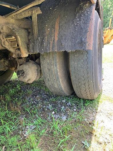 Used 1988 FORD F800