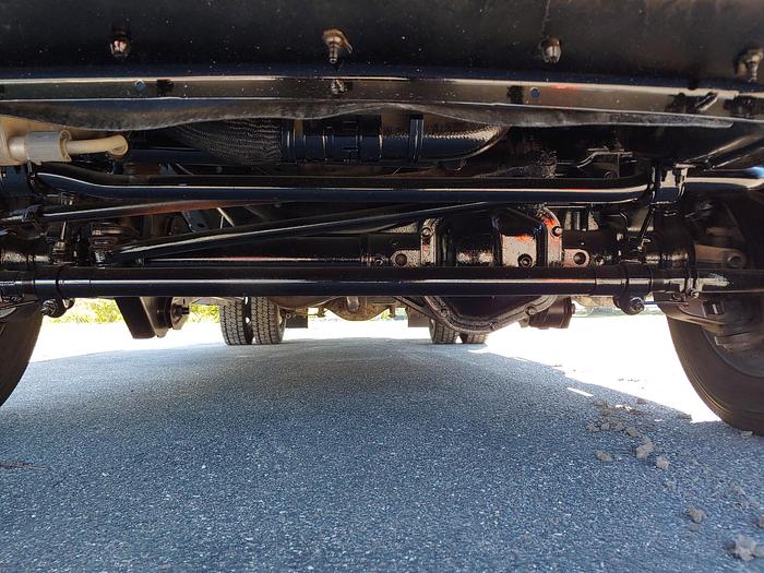 Used Altec AT40-MH 45ft Bucket Boom on 2016 Ford F550 4x4 Reg Cab Utility Truck - 05890