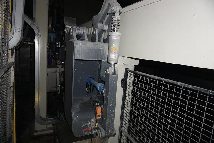 Used 165" TRIM WIDTH BELOIT HORIZONTAL TRACK REEL