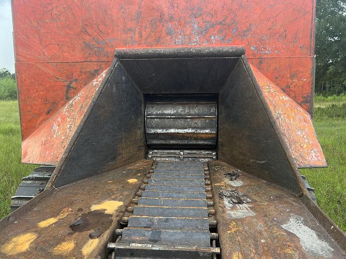 Used 2014 Bandit 2290-Track Chipper