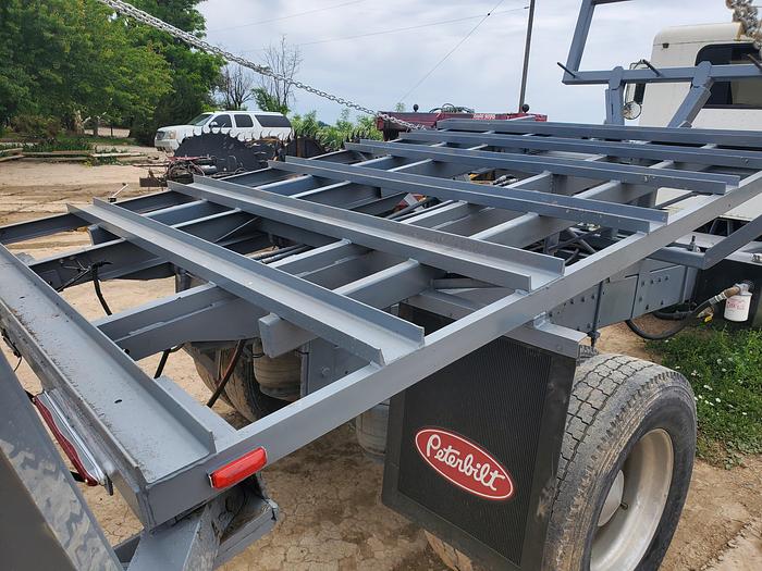 Used 1990 Peterbilt w/ New Holland 1051 Stack Retriever