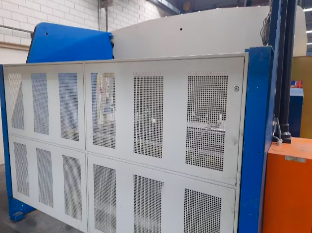 Used Promecam RG 3000 x 100 - Press Brake