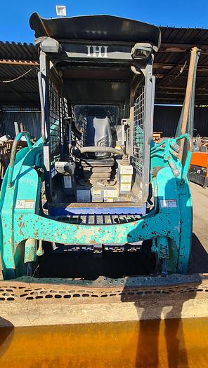 Usato Pala cingolo trapezoidale in gomma, 2010 Ihimer CL 35