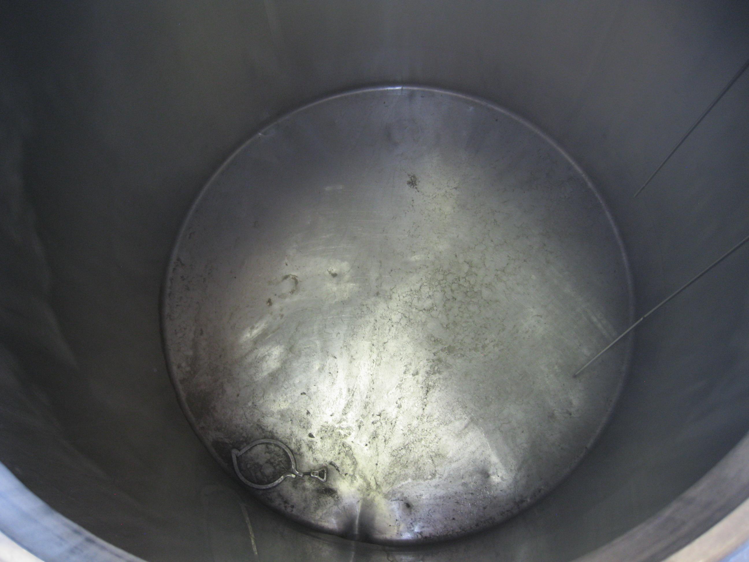 Used 500 GALLON INSULATED STORAGE TANK