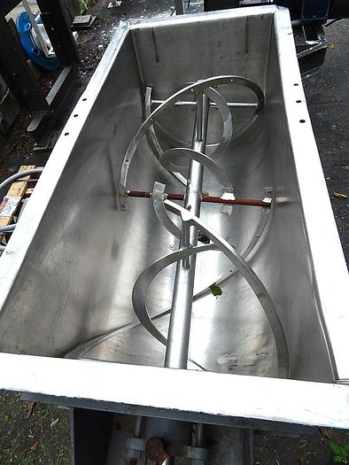 Used 5 CU. FT. JH DAY DOUBLE RIBBON BLENDER – S/S – 1.5 HP (#9331)