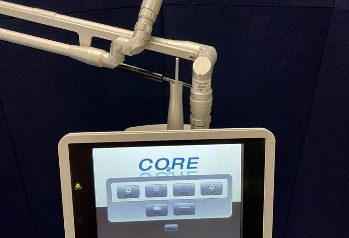 Used CANDELA / Syneron Co2RE Laser – Co2