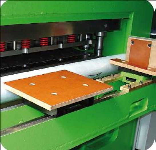 Used F&P Stitch-Joiner #4368