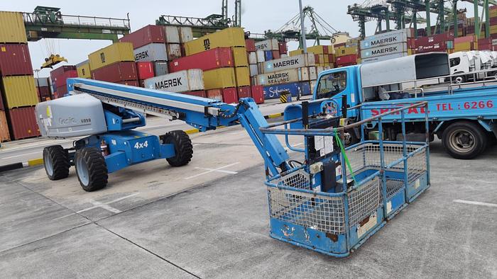 Used 2010 Genie S-65