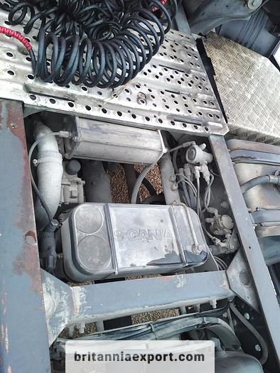 Used 2001 SCANIA P114G 380 tractor unit