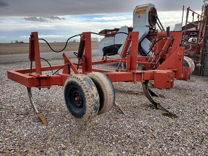 Used Watts 7 Shank Ripper