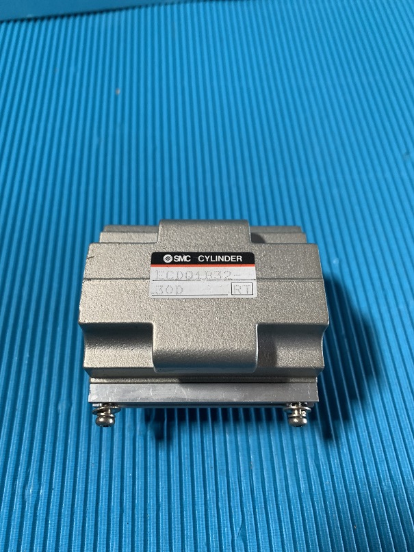 Used SMC Air Cylinder ECDQ1B32-30D
