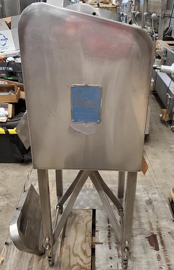 Used A.K. Robins Pickle Spear Cutter