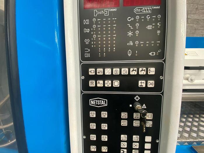 Used 2000 Netstal Synergy S-1750-900 Moulding Machine
