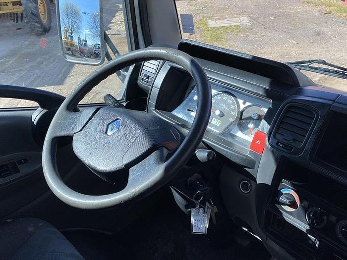 Usato 2012 RENAULT MAXITY CON PIATTAFORMA CMC TB 240