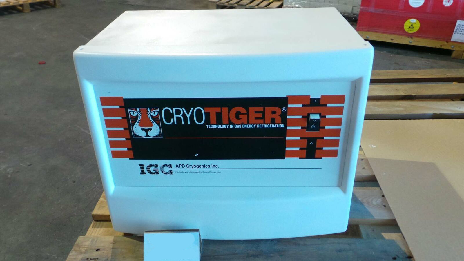 Used APD Cryogeincs T1101-01-000-16 Compressor, T1101-01-000-16 / APD Cryotiger Compressor Cooling S