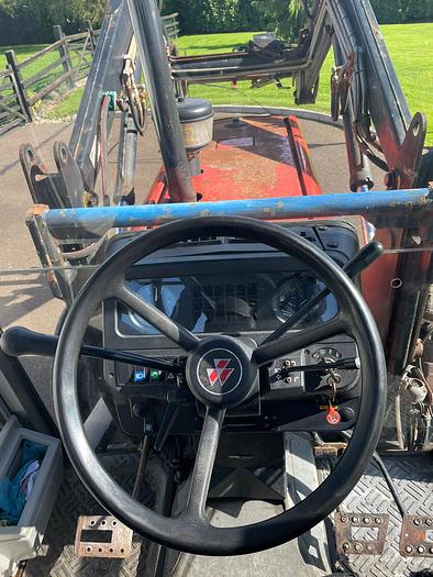 Used 1997 Massey Ferguson 390T