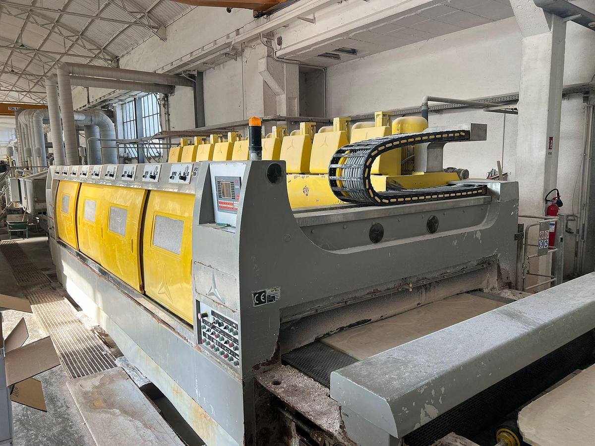 Gebraucht 2004 SIMEC NP 2200/09 RX