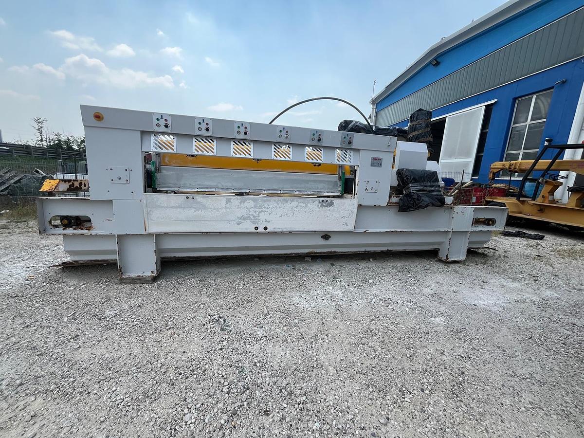 Überholt 2011 Bacci Dino LPL 80/106-