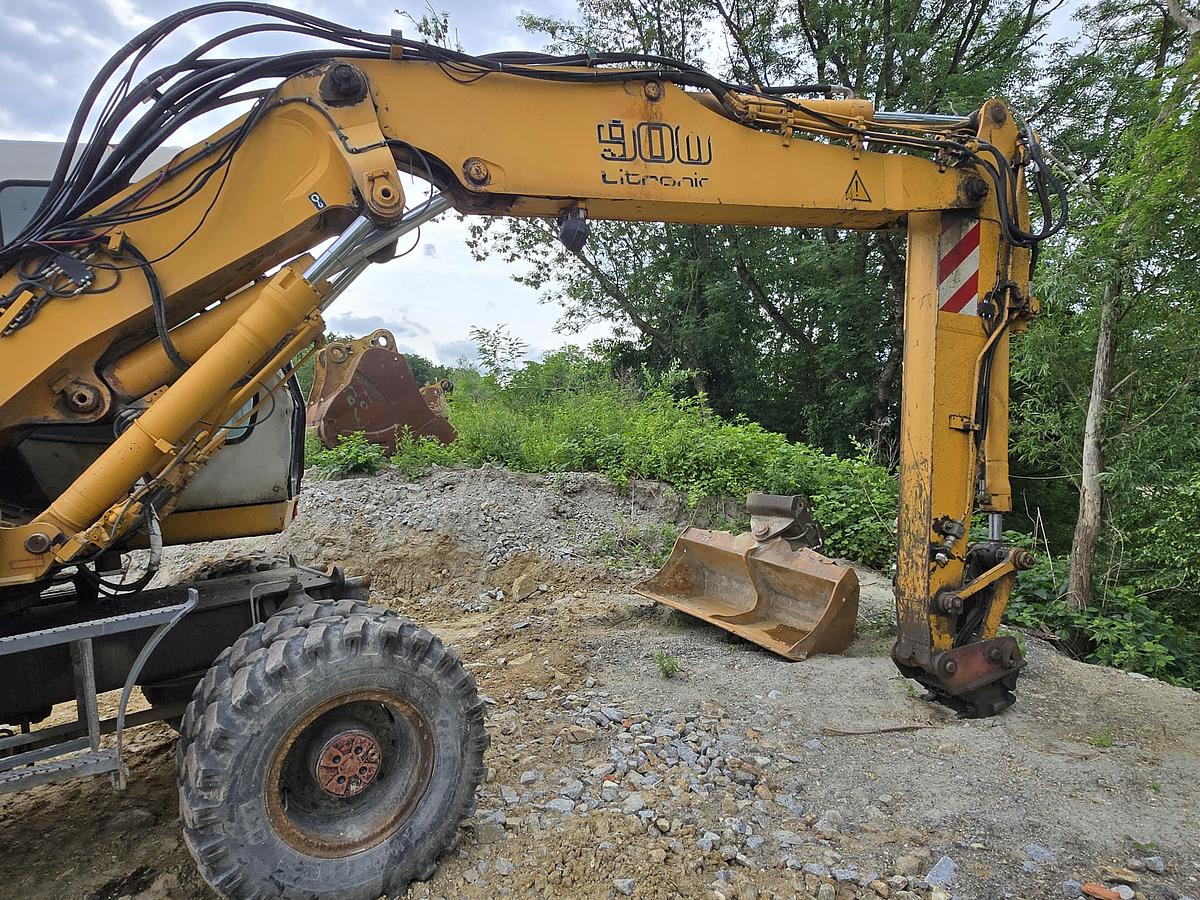 Gebraucht 2000 Liebherr A900B