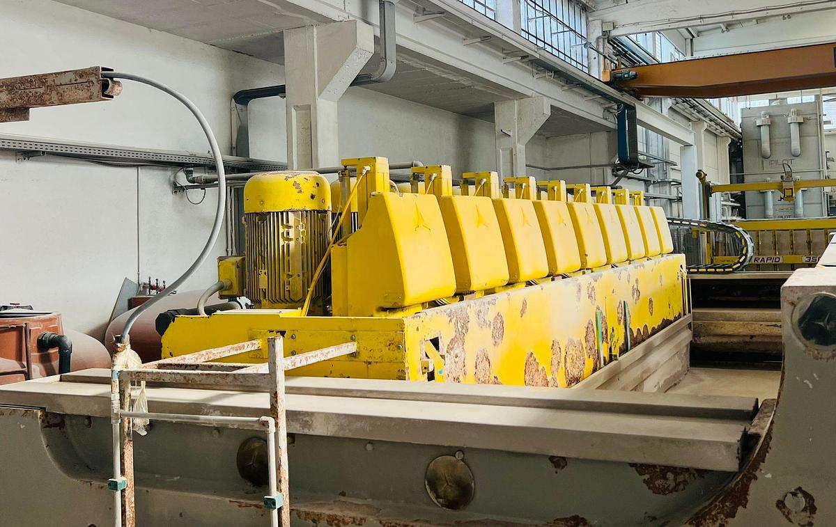 Gebraucht 2004 SIMEC NP 2200/09 RX