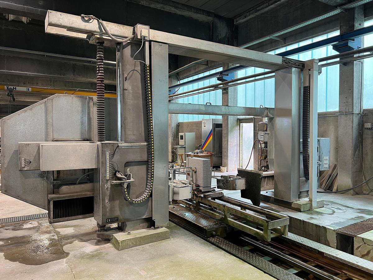 Gebraucht 1998 sft - Steinformtechnik -Austria Herkules-S 2100 D-